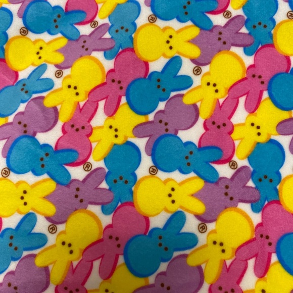 Peeps Plush Throw Blanket – 49.5" x 49.5" – Satin Backing – EUC - Picture 1 of 4